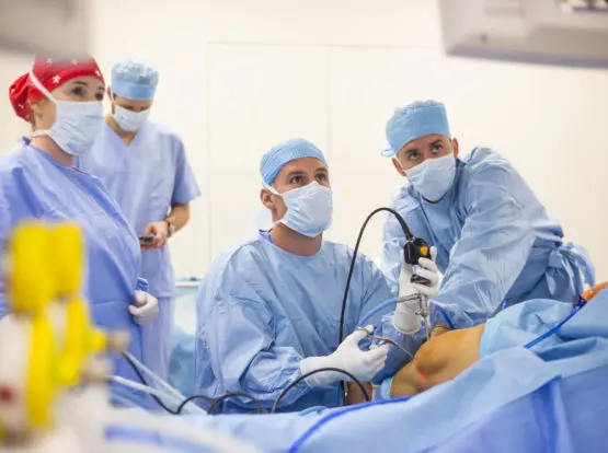 CMC_artroskopia-kolana-555x414 Spine surgery