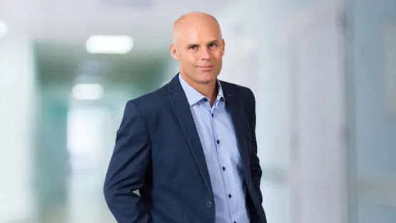 Dr Lukasz Luboinski Zdjecie Poziom Carolina Medical Center 555x313 1