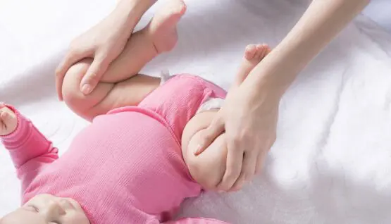 Badanie Preluksacyjne USG Bioderek Carolina Medical Center 555x318 1