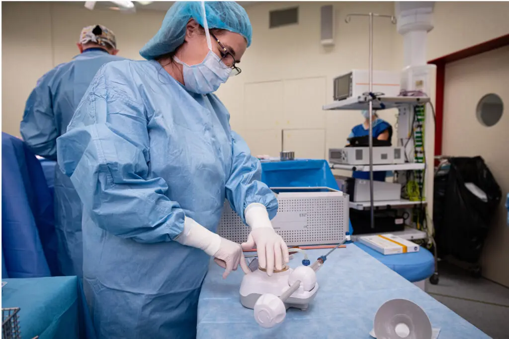 Rola-cementu-w-leczeniu-osteoporotycznych-złamań-kręgosłupa_Carolina-Medical-Center „Cicha złodziejka” kręgosłupa