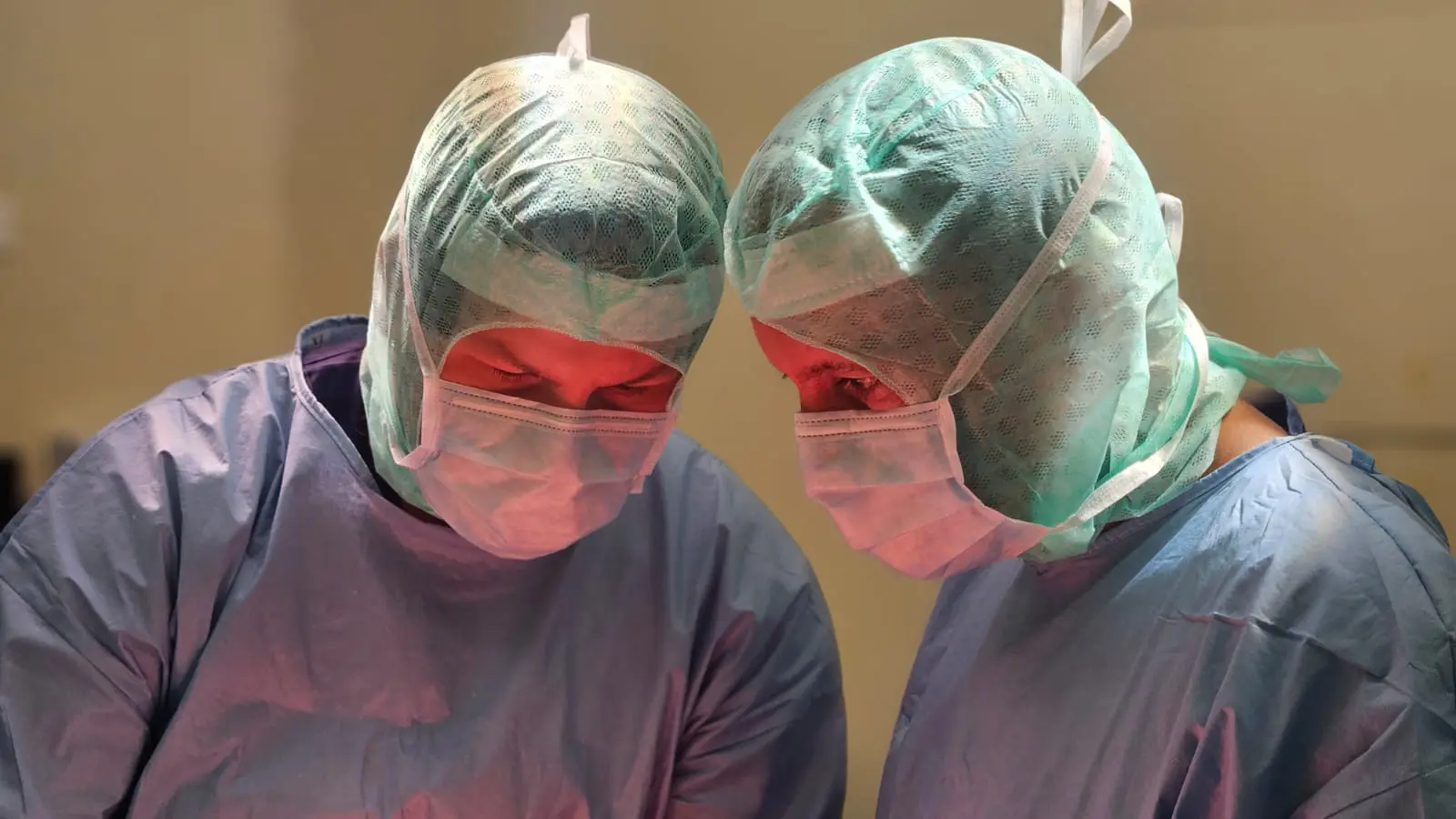 Kapoplastyka ceramiczna biodra