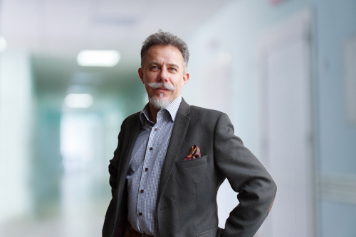 dr Andrzej Komor_ortopeda_poziom_Carolina Medical Center Warszawa i Gdańsk Andrzej Komor - specjalista ortopedii i traumatologii w Carolina Medical Center.