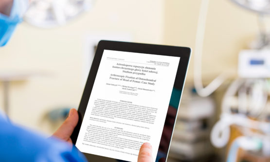 Studium-przypadku_Artroskopowa-repozycja-złamania-kostno-chrzęstnego-głowy-kości-udowej_zdjęcie-tabletu_Carolina-Medical-Center-555x333