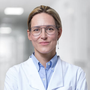 Dr n. med. Justyna Dąbrowska-Bień